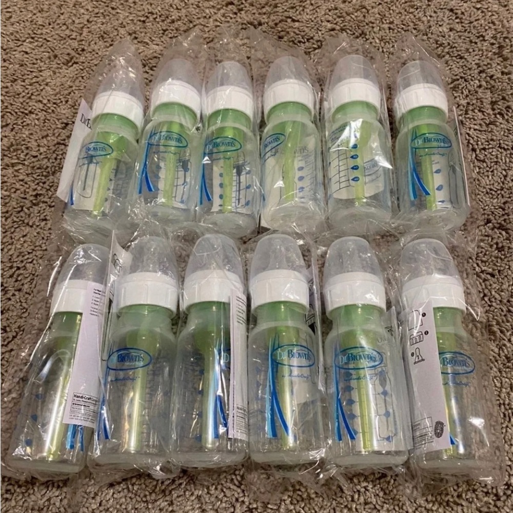 Dr. Brown's White and Green Baby Bottles - Pack of 12
